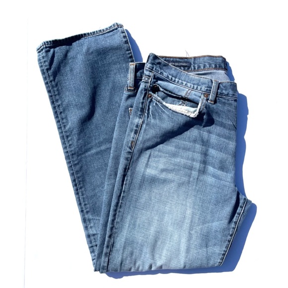 Lucky Brand 363 Vintage Straight Jeans 